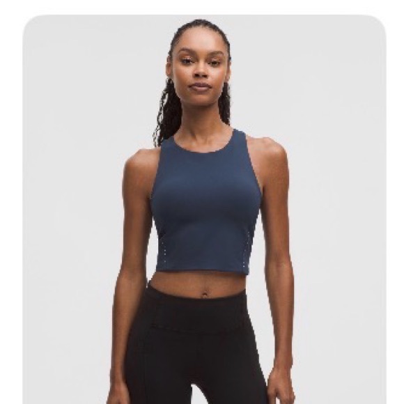 Lululemon Swift Speed Cropped Tank Top
B/C cup
NWOT
Club Blue - Picture 1 of 1